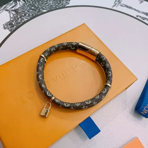 Replica Louis Vuitton LV Bracelets #1372918 $38.00 USD for Wholesale