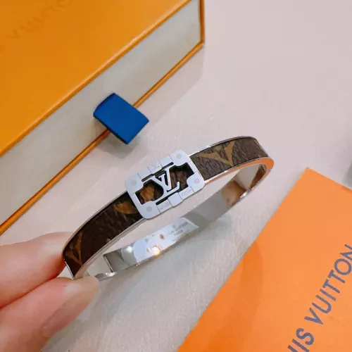 Replica Louis Vuitton LV Bracelets #1372924 $38.00 USD for Wholesale