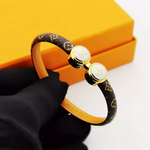 Replica Louis Vuitton LV Bracelets #1373148 $29.00 USD for Wholesale