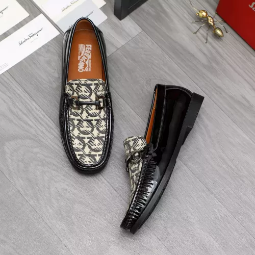Replica Salvatore Ferragamo Leather Shoes For Men #1373656 $80.00 USD for Wholesale