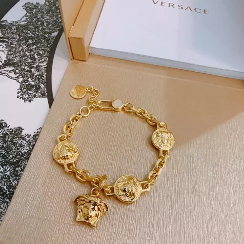 Replica Versace Bracelets For Unisex #1373765 $52.00 USD for Wholesale