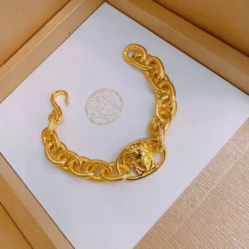 Replica Versace Bracelets For Unisex #1373776 $72.00 USD for Wholesale