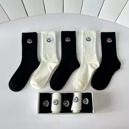 Wholesale Moncler Socks #1377725 $29.00 USD, Wholesale Quality Replica Moncler Socks