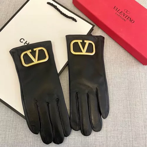 Wholesale Valentino Gloves For Women #1379162 $48.00 USD, Wholesale Quality Replica Valentino Gloves
