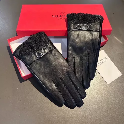 Wholesale Valentino Gloves For Women #1379168 $48.00 USD, Wholesale Quality Replica Valentino Gloves