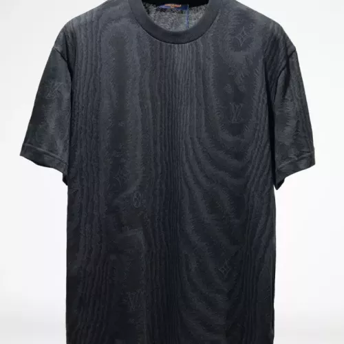 Wholesale Louis Vuitton LV T-Shirts Short Sleeved For Unisex #1379589 $45.00 USD, Wholesale Quality Replica Louis Vuitton LV T-Shirts