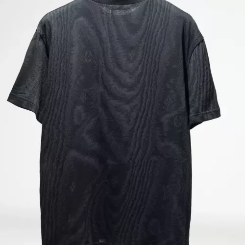 Replica Louis Vuitton LV T-Shirts Short Sleeved For Unisex #1379589 $45.00 USD for Wholesale