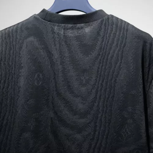 Replica Louis Vuitton LV T-Shirts Short Sleeved For Unisex #1379589 $45.00 USD for Wholesale