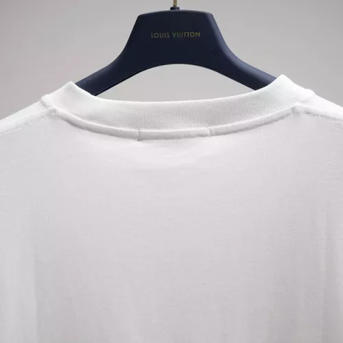 Replica Louis Vuitton LV T-Shirts Short Sleeved For Unisex #1379594 $45.00 USD for Wholesale