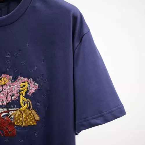 Replica Louis Vuitton LV T-Shirts Short Sleeved For Unisex #1379598 $56.00 USD for Wholesale
