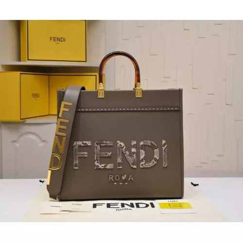 Wholesale Fendi AAA Quality Handbags For Women #1380719 $160.00 USD, Wholesale Quality Replica Fendi AAA Quality Handbags