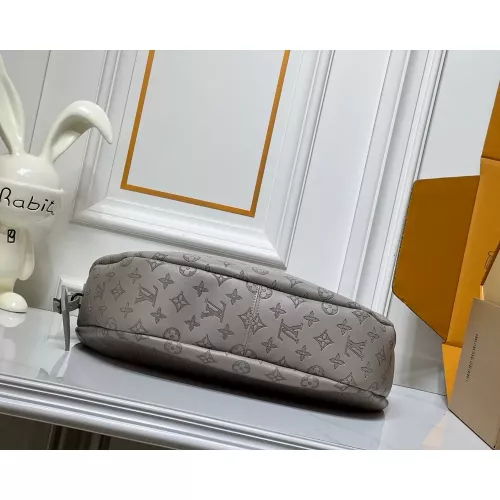 Replica Louis Vuitton AAA Quality Messenger Bags #1384169 $68.00 USD for Wholesale