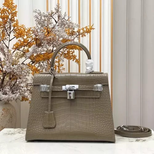 Wholesale Hermes AAA Quality Handbags For Women #1385039 $92.00 USD, Wholesale Quality Replica Hermes AAA Quality Handbags