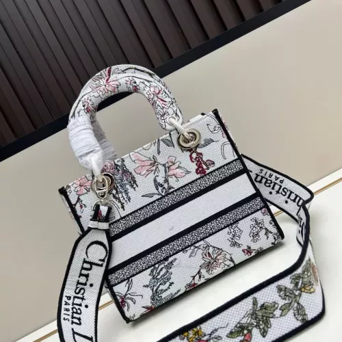 Replica Christian Dior AAA Quality Handbags For Women #1386173 $115.00 USD for Wholesale