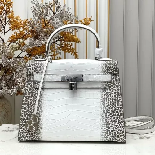 Wholesale Hermes AAA Quality Handbags For Women #1386533 $92.00 USD, Wholesale Quality Replica Hermes AAA Quality Handbags