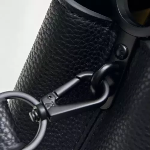 Replica Louis Vuitton AAA Quality Handbags For Women #1386570 $102.00 USD for Wholesale