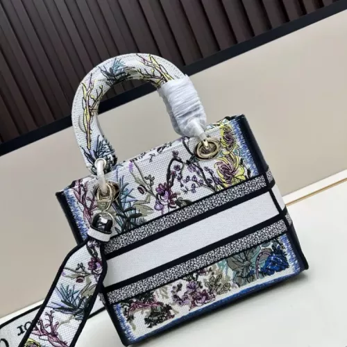 Replica Christian Dior AAA Quality Handbags For Women #1387335 $105.00 USD for Wholesale