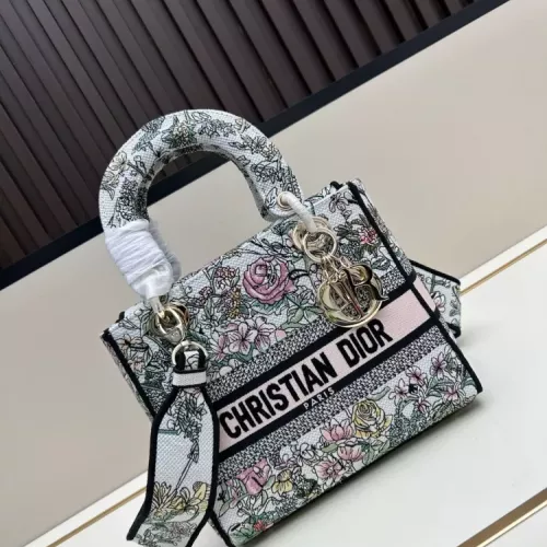Wholesale Christian Dior AAA Quality Handbags For Women #1387342 $105.00 USD, Wholesale Quality Replica Christian Dior AAA Quality Handbags
