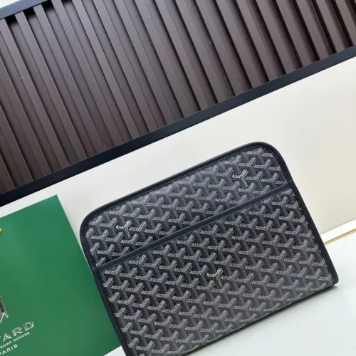 Wholesale Goyard AAA Quality Toilet Pouches For Women #1387762 $82.00 USD, Wholesale Quality Replica Goyard AAA Quality Pouches