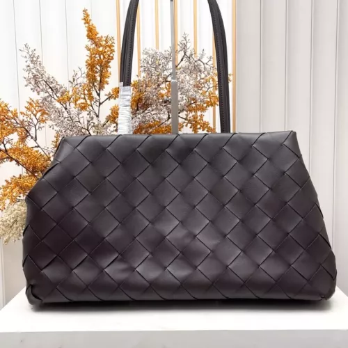 Wholesale Bottega Veneta BV AAA Quality Shoulder Bags For Women #1387939 $108.00 USD, Wholesale Quality Replica Bottega Veneta BV AAA Quality Shoulder Bags
