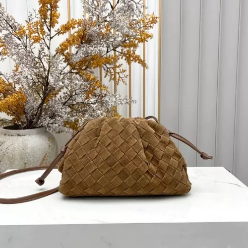 Wholesale Bottega Veneta BV AAA Quality Messenger Bags For Women #1388013 $100.00 USD, Wholesale Quality Replica Bottega Veneta BV AAA Quality Messenger Bags