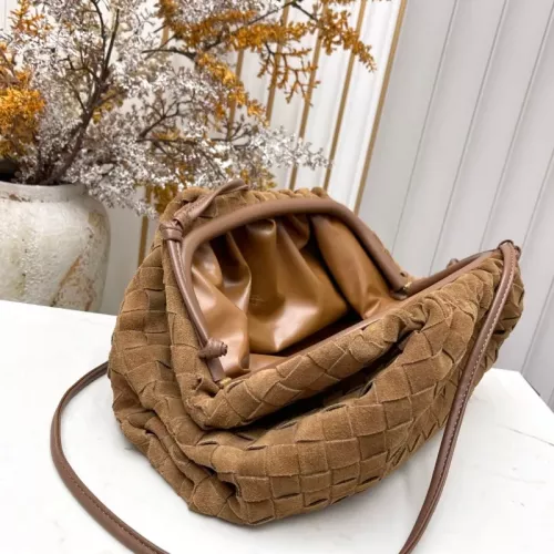 Replica Bottega Veneta BV AAA Quality Messenger Bags For Women #1388014 $112.00 USD for Wholesale