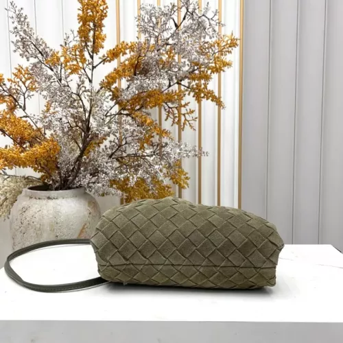 Replica Bottega Veneta BV AAA Quality Messenger Bags For Women #1388025 $100.00 USD for Wholesale