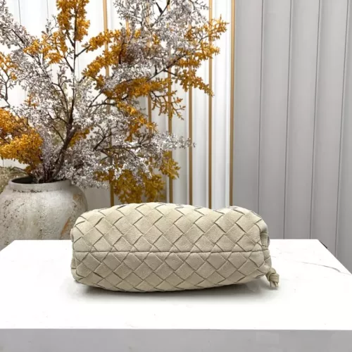 Replica Bottega Veneta BV AAA Quality Messenger Bags For Women #1388029 $100.00 USD for Wholesale