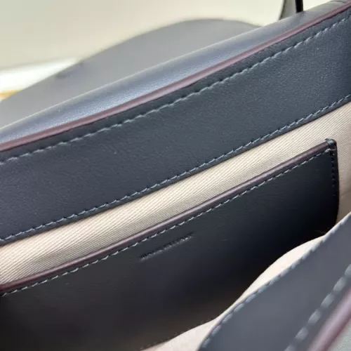 Replica Chloe AAA Quality Messenger Bags For Women #1388189 $102.00 USD for Wholesale