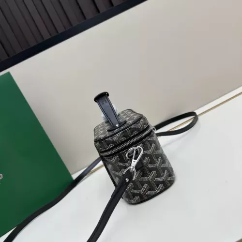 Replica Goyard AAA Quality Cosmetic Pouches For Women #1388312 $72.00 USD for Wholesale