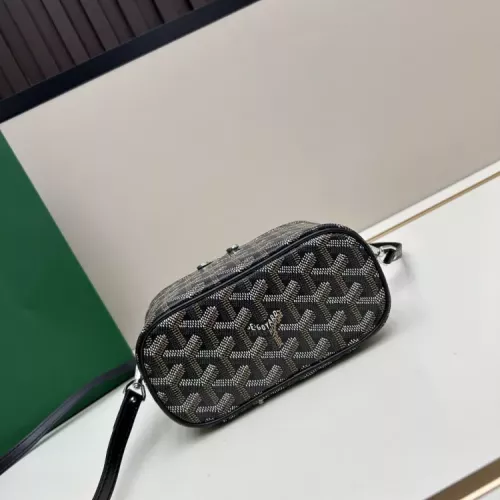 Replica Goyard AAA Quality Cosmetic Pouches For Women #1388312 $72.00 USD for Wholesale
