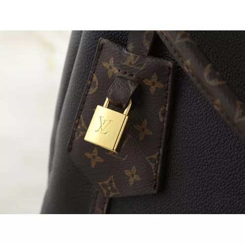 Replica Louis Vuitton AAA Quality Shoulder Bags For Women #1388433 $68.00 USD for Wholesale