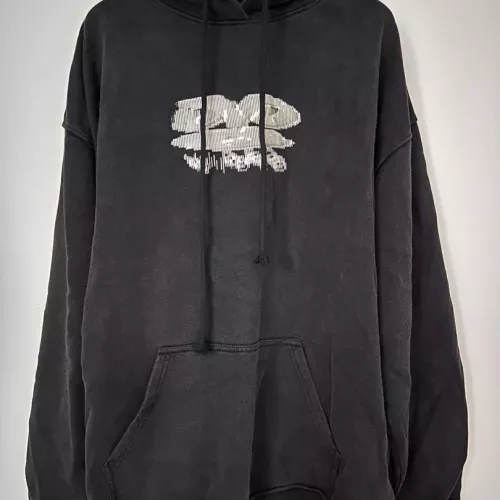 Wholesale VETEMENTS Hoodies Long Sleeved For Unisex #1389636 $68.00 USD, Wholesale Quality Replica VETEMENTS Hoodies