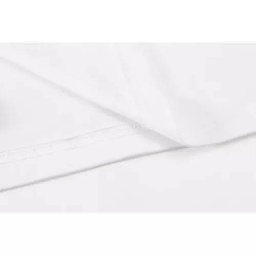 Replica Off-White T-Shirts Short Sleeved For Unisex #1389847 $40.00 USD for Wholesale