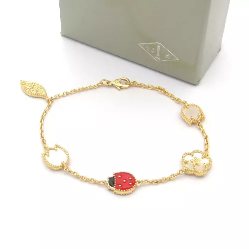 Wholesale Van Cleef &amp; Arpels Bracelets For Women #1389907 $29.00 USD, Wholesale Quality Replica Van Cleef &amp; Arpels Bracelets