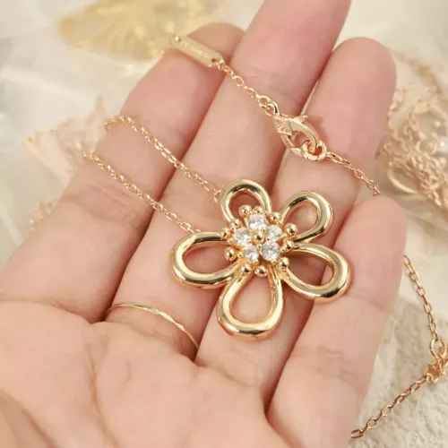 Wholesale Van Cleef &amp; Arpels Necklaces For Women #1389990 $34.00 USD, Wholesale Quality Replica Van Cleef &amp; Arpels Necklaces