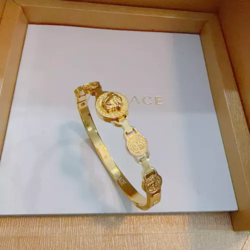 Replica Versace Bracelets #1390105 $42.00 USD for Wholesale