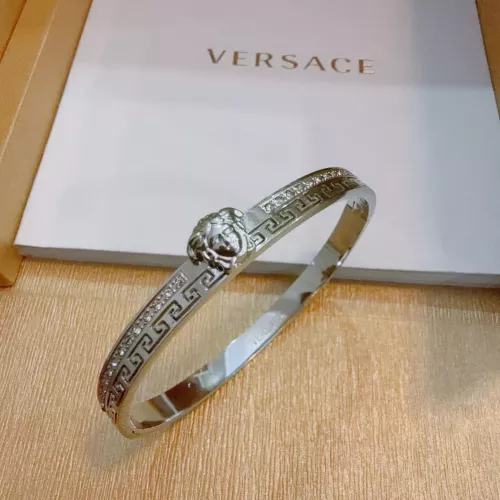 Wholesale Versace Bracelets #1390107 $42.00 USD, Wholesale Quality Replica Versace Bracelets