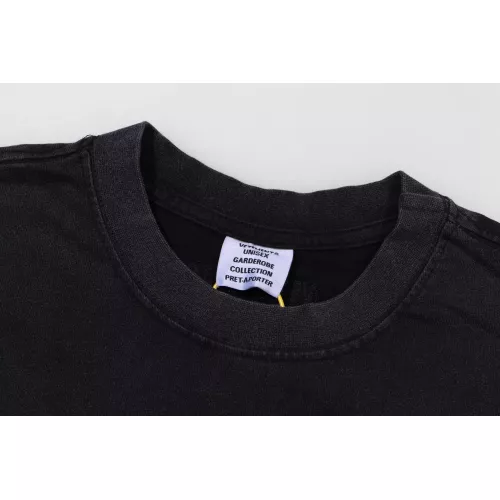 Replica VETEMENTS T-Shirts Short Sleeved For Unisex #1390231 $36.00 USD for Wholesale