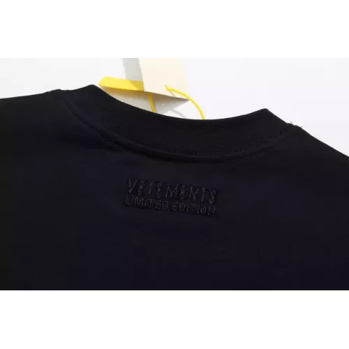 Replica VETEMENTS T-Shirts Short Sleeved For Unisex #1390276 $36.00 USD for Wholesale