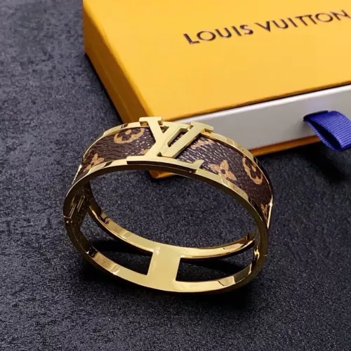 Wholesale Louis Vuitton LV Bracelets #1390404 $34.00 USD, Wholesale Quality Replica Louis Vuitton LV Bracelets