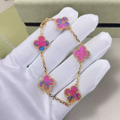 Wholesale Van Cleef &amp; Arpels Bracelets For Women #1390406 $36.00 USD, Wholesale Quality Replica Van Cleef &amp; Arpels Bracelets
