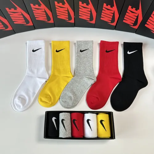Wholesale Nike Socks #1391087 $29.00 USD, Wholesale Quality Replica Nike Socks