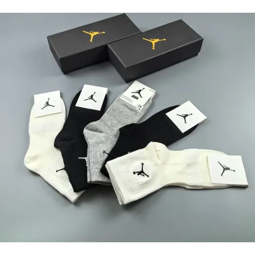 Replica Jordan Socks #1391088 $29.00 USD for Wholesale
