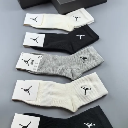 Replica Jordan Socks #1391088 $29.00 USD for Wholesale