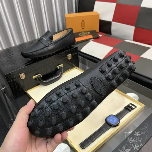 Replica TOD'S Oxfords Shoes For Men #1392068 $88.00 USD for Wholesale