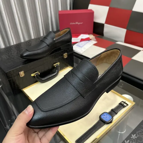 Wholesale Salvatore Ferragamo Leather Shoes For Men #1392075 $108.00 USD, Wholesale Quality Replica Salvatore Ferragamo Leather Shoes