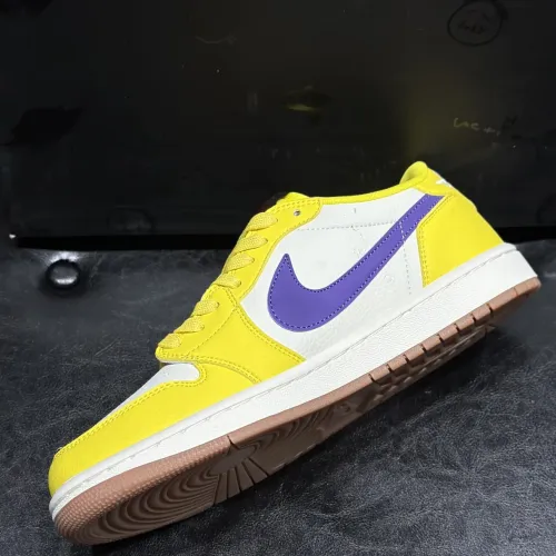 Replica Air Jordan 1 I For Men #1392340 $108.00 USD for Wholesale