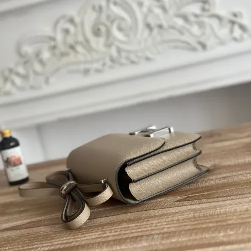 Replica Hermes AAA Quality Messenger Bags For Women #1392438 $88.00 USD for Wholesale