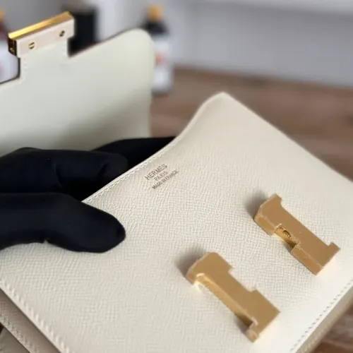 Replica Hermes AAA Quality Messenger Bags For Women #1392445 $88.00 USD for Wholesale